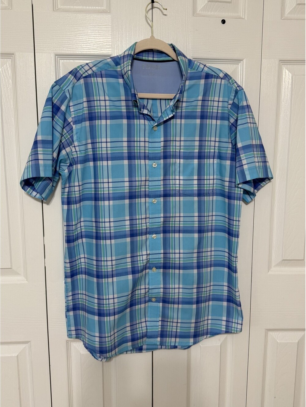 IZOD Shirt Mens L Blue Plaid Short Sleeve Button Up Casual Polyester Lightweight